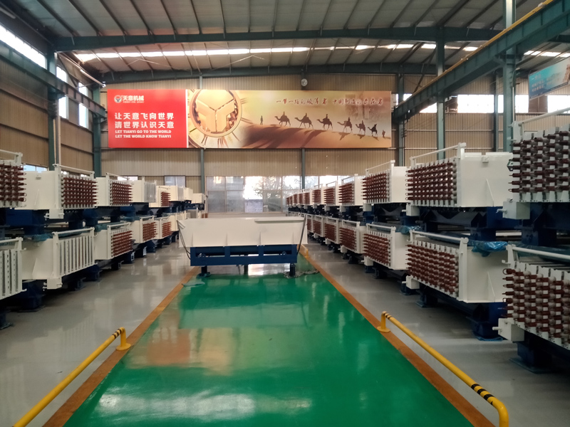 江西輕質(zhì)隔墻板機(jī)設(shè)備介紹，墻板機(jī)廠家